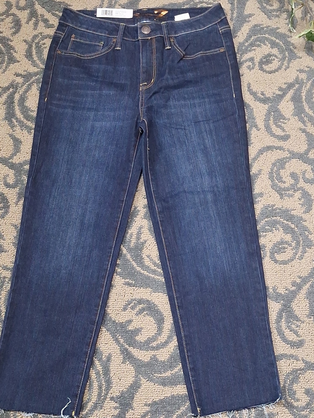 Seven7 Women's Dark Indigo Straight Leg Jeans Size 4